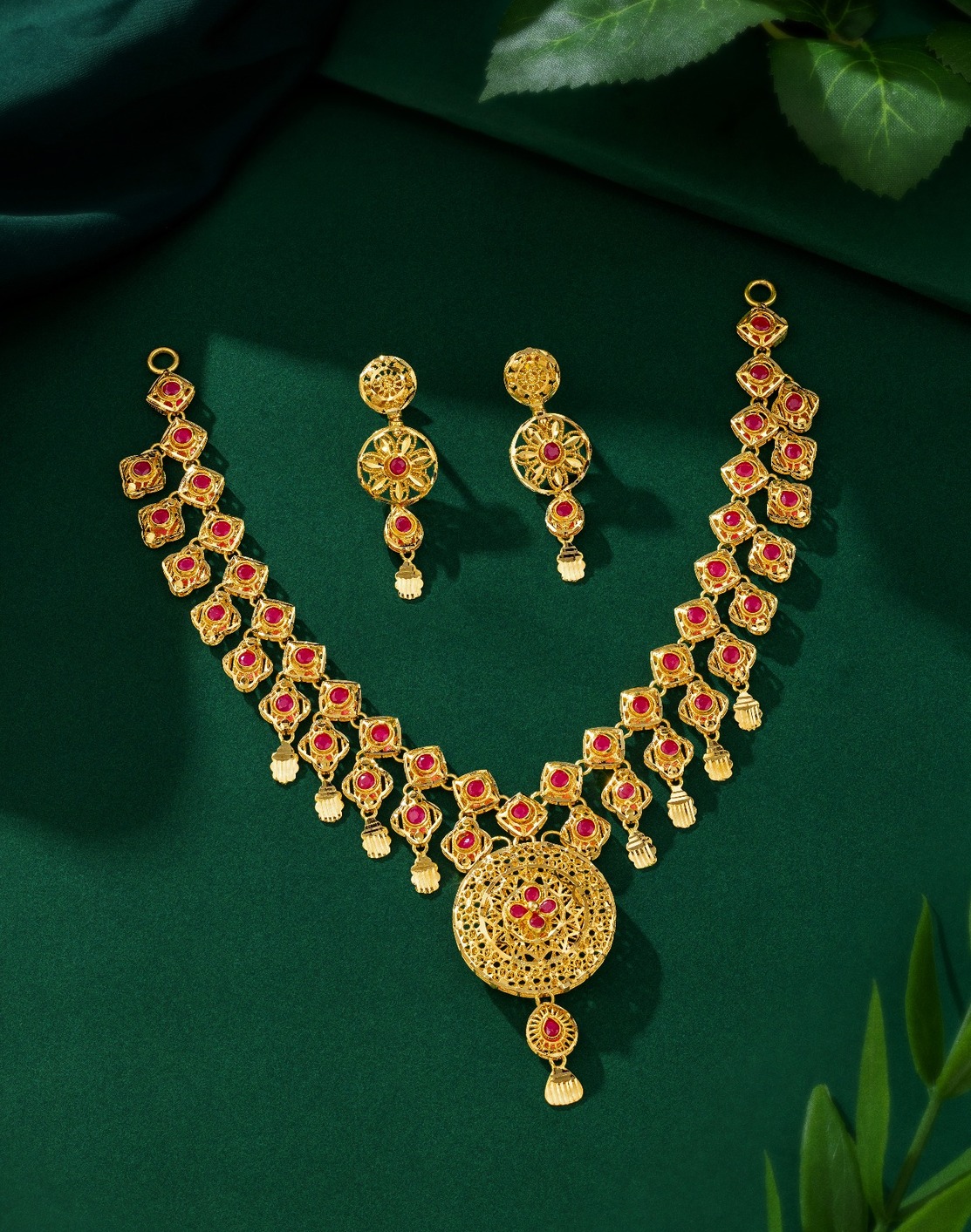 Necklaces design
